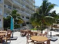 Villa Elegancia Cozumel Hotel